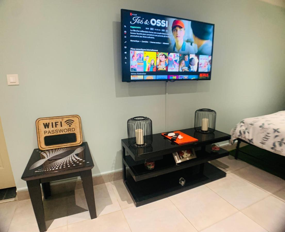Appartement Cosy Proche Roissy Cdg Asterix Disneyland Paris Goussainville  Bagian luar foto
